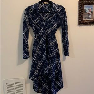 T-shirt Dress Plaid w/ High-low hemline